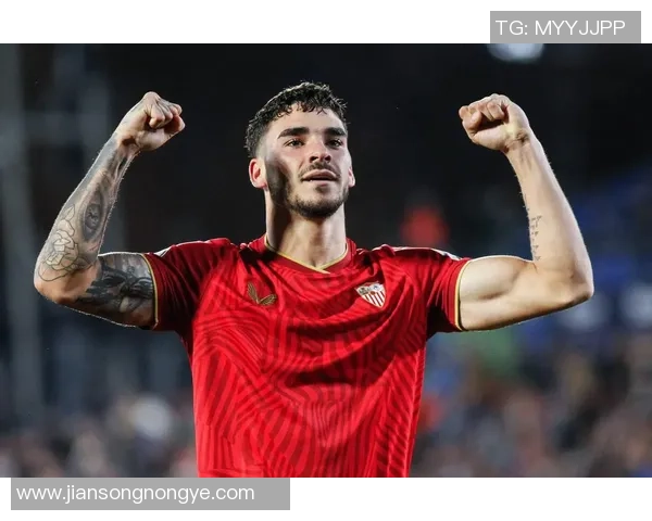 哪个足球明星亲自为儿子庆祝生日引发热议与感动