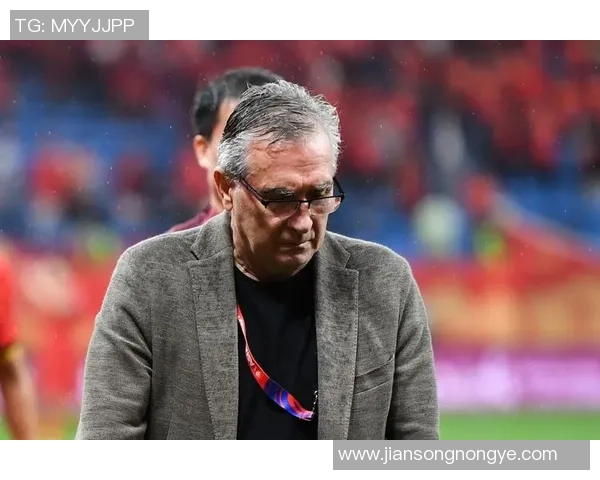 足球明星球员表现分析与评价探讨及其对比赛的影响 足球明星球员表现分析与评价探讨及其对比赛的影响